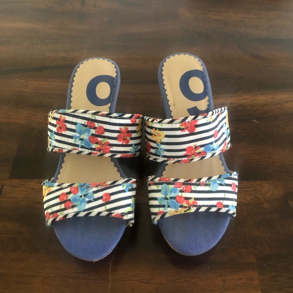 Nine West Platform Sandals